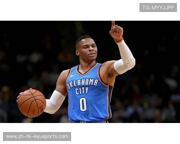 威少底薪再爆发三分回暖连场20+赢得尊重，威少总得分能破三万吗